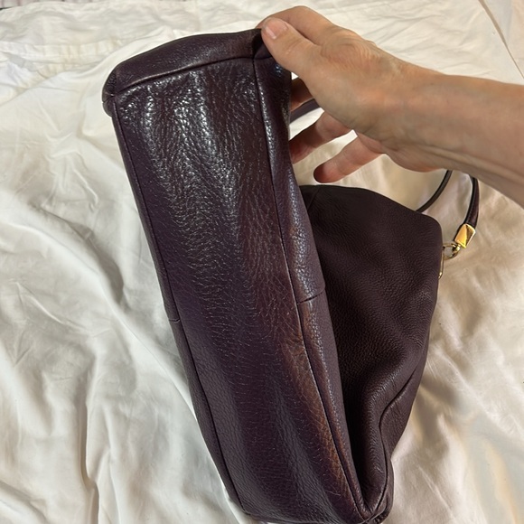 2013 Coach eggplant pebbled leather with dust bag & COA - Picture 7 of 14